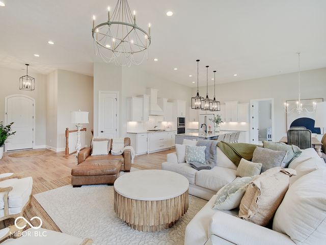 4358 Eagleridge Lane, Zionsville, IN 46077