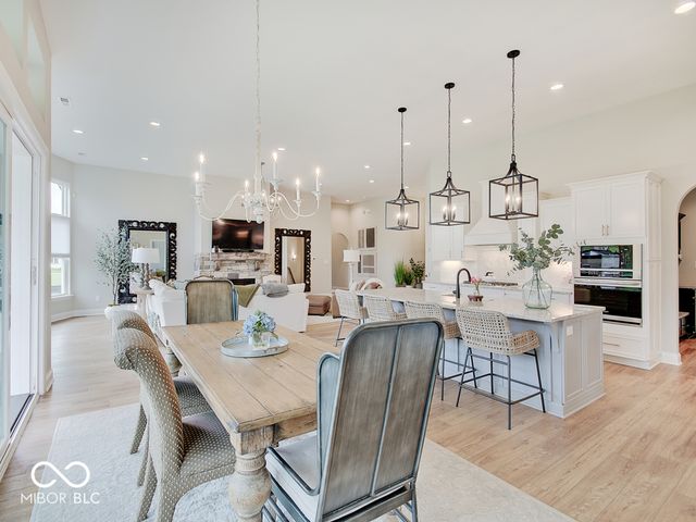 4358 Eagleridge Lane, Zionsville, IN 46077