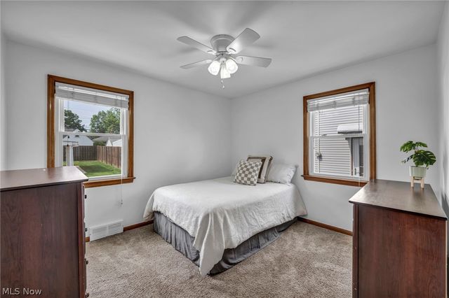 2699 Lincoln Avenue, Parma, OH 44134