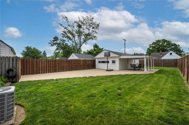 2699 Lincoln Avenue, Parma, OH 44134