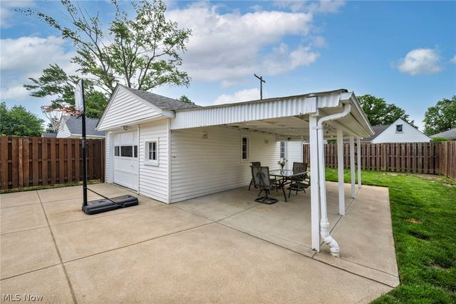 2699 Lincoln Avenue, Parma, OH 44134