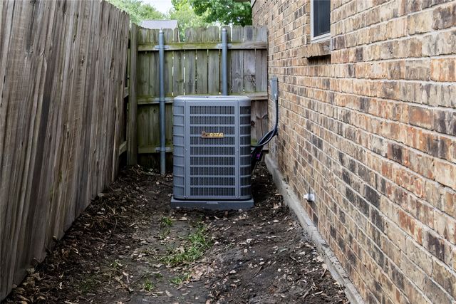 8237 Saint Patrick Street, North Richland Hills, TX 76180
