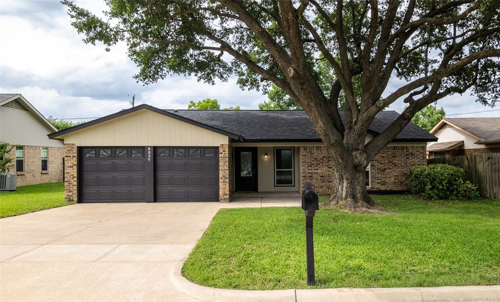 8237 Saint Patrick Street, North Richland Hills, TX 76180