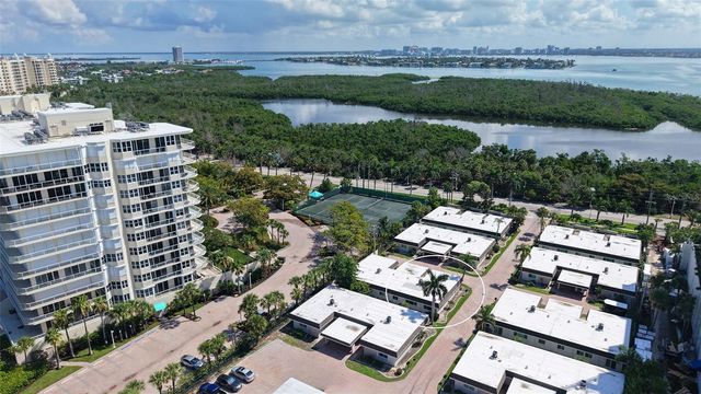 1900 BENJAMIN FRANKLIN DRIVE V11, Sarasota, FL 34236