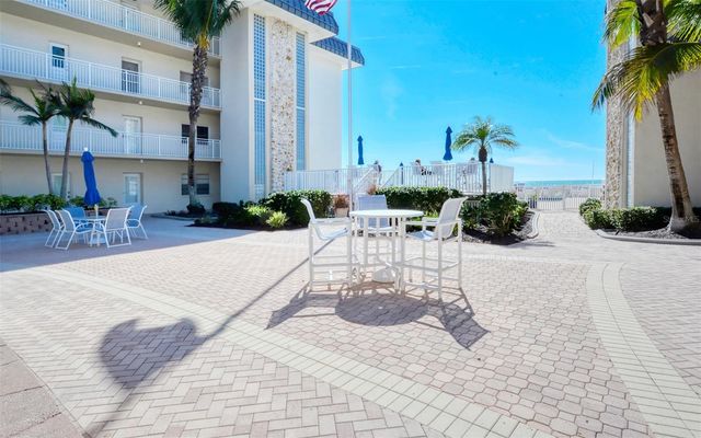1900 BENJAMIN FRANKLIN DRIVE V11, Sarasota, FL 34236