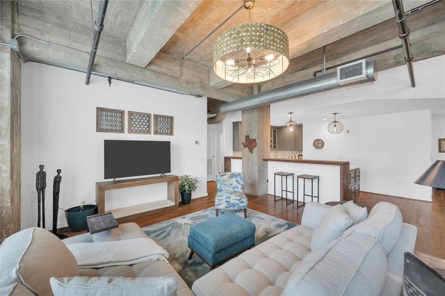 204 Travis Street 4A, Houston, TX 77002