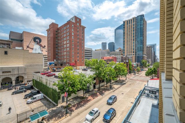 204 Travis Street 4A, Houston, TX 77002