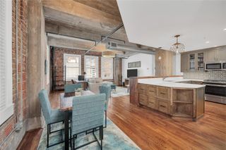 204 Travis Street 4A, Houston, TX 77002