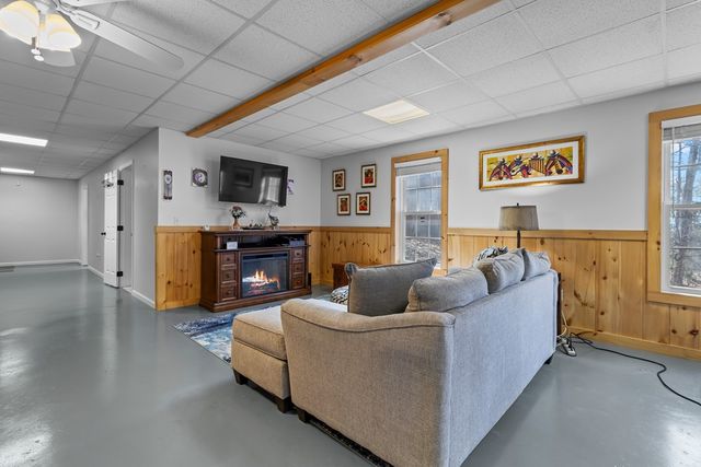 215 Zenith Trail, Ellijay, GA 30540