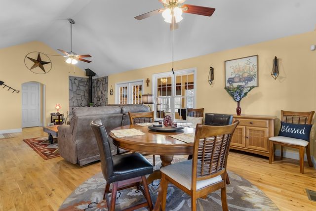 215 Zenith Trail, Ellijay, GA 30540