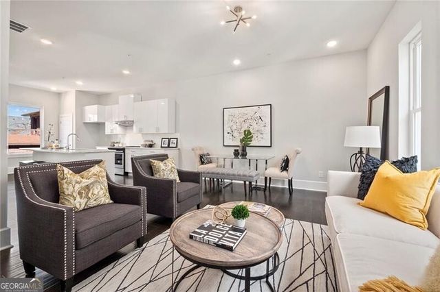 456 Parkway Drive NE 6, Atlanta, GA 30308
