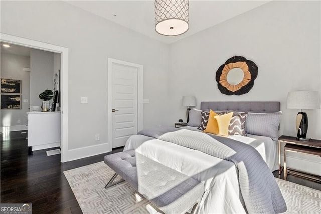 456 Parkway Drive NE 6, Atlanta, GA 30308