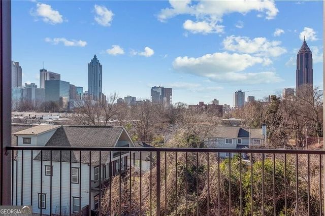 456 Parkway Drive NE 6, Atlanta, GA 30308