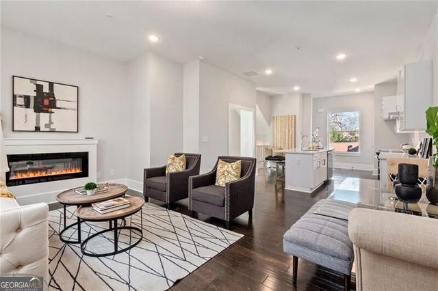 456 Parkway Drive NE 6, Atlanta, GA 30308