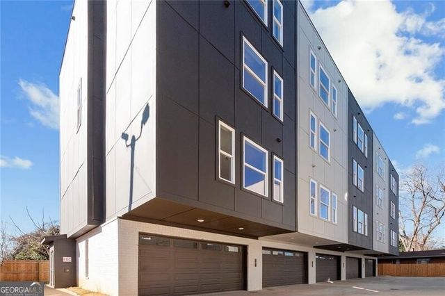 456 Parkway Drive NE 6, Atlanta, GA 30308