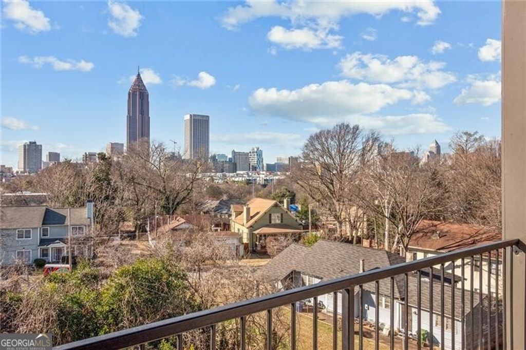 456 Parkway Drive NE 6, Atlanta, GA 30308