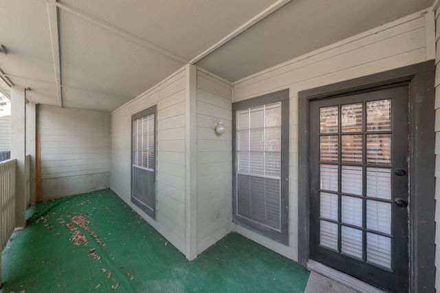 5981 Arapaho Road 305, Dallas, TX 75248