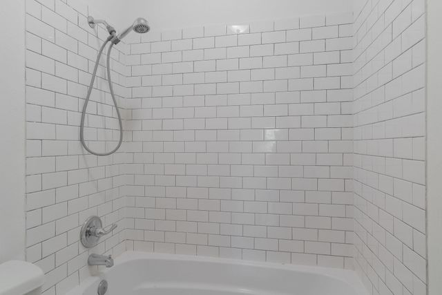 5981 Arapaho Road 305, Dallas, TX 75248