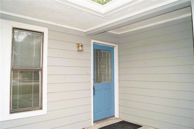 3207 Craven Ridge Drive, Powder Springs, GA 30127