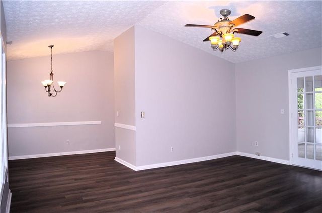 3207 Craven Ridge Drive, Powder Springs, GA 30127