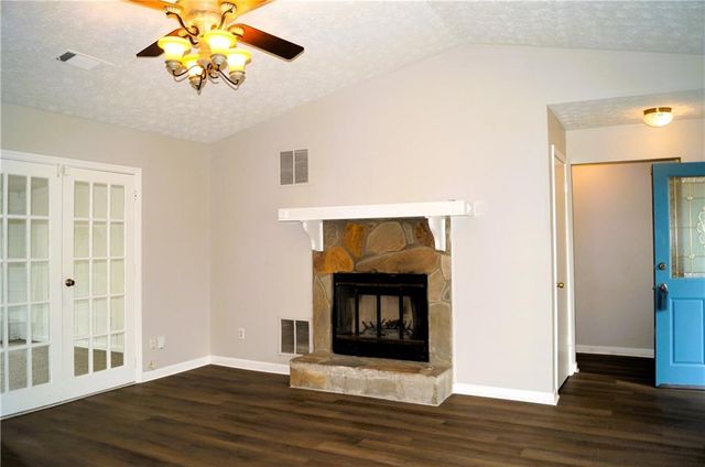 3207 Craven Ridge Drive, Powder Springs, GA 30127