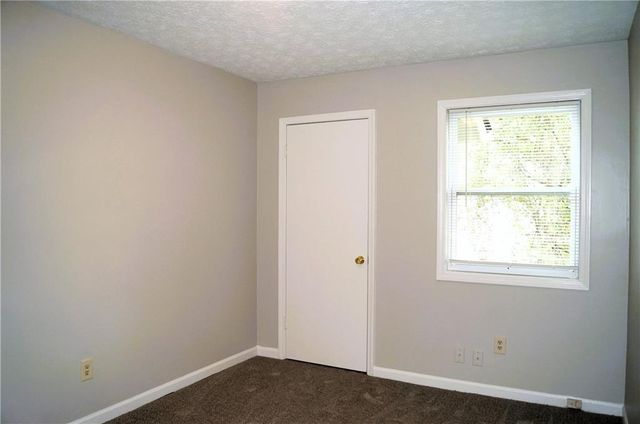 3207 Craven Ridge Drive, Powder Springs, GA 30127