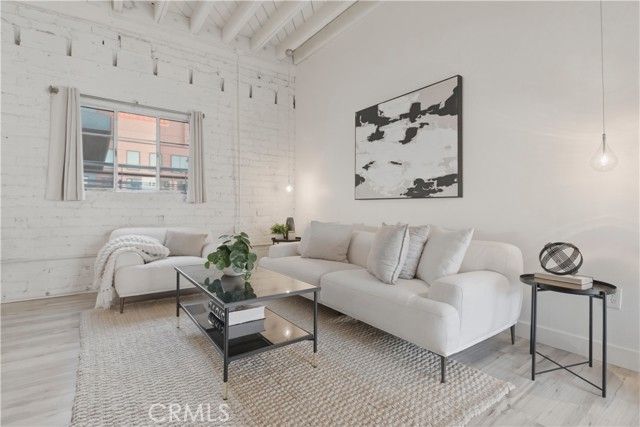 941 W Hawthorn 9, San Diego, CA 92101