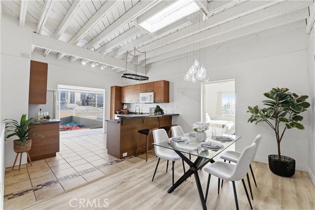 941 W Hawthorn 9, San Diego, CA 92101