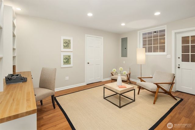 818 E Edgar Street, Seattle, WA 98102