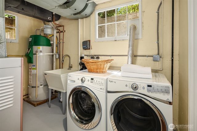 818 E Edgar Street, Seattle, WA 98102