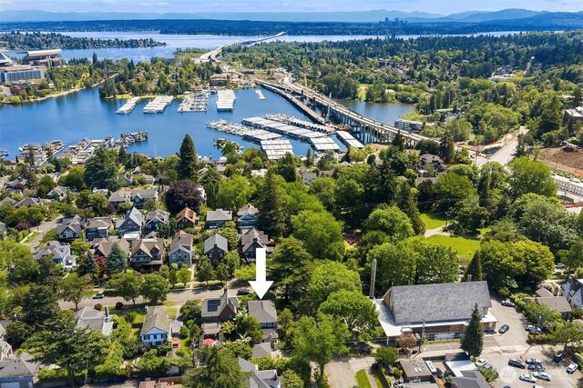 818 E Edgar Street, Seattle, WA 98102