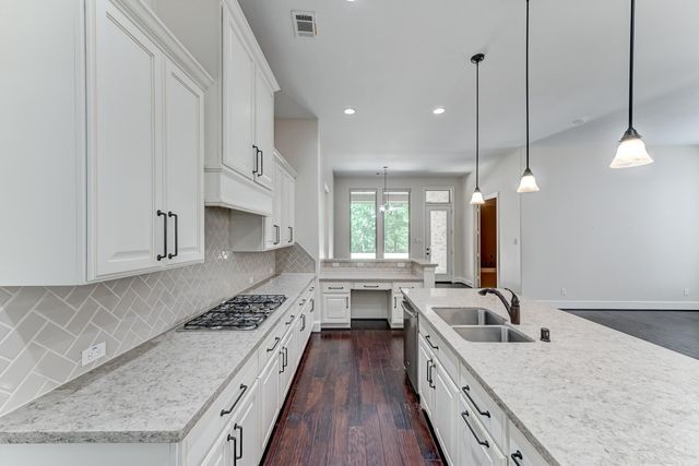 4723 Trickle Creek Court, Fulshear, TX 77441