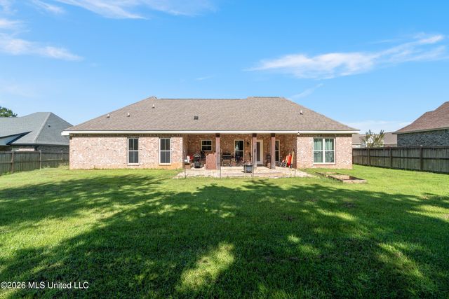 31 Berwick, Petal, MS 39465
