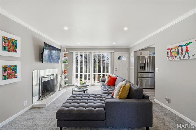 3630 Estates Drive, Florissant, MO 63033