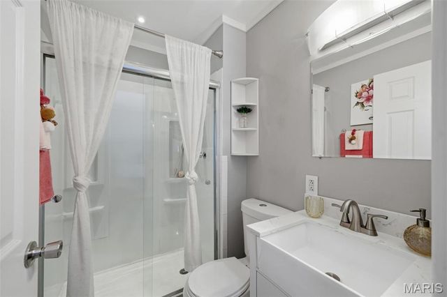 3630 Estates Drive, Florissant, MO 63033