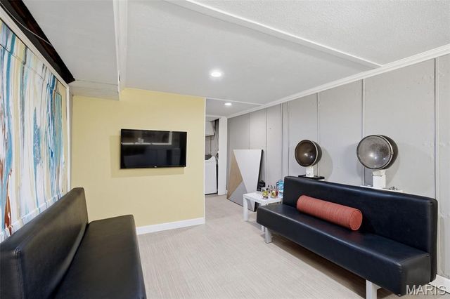 3630 Estates Drive, Florissant, MO 63033