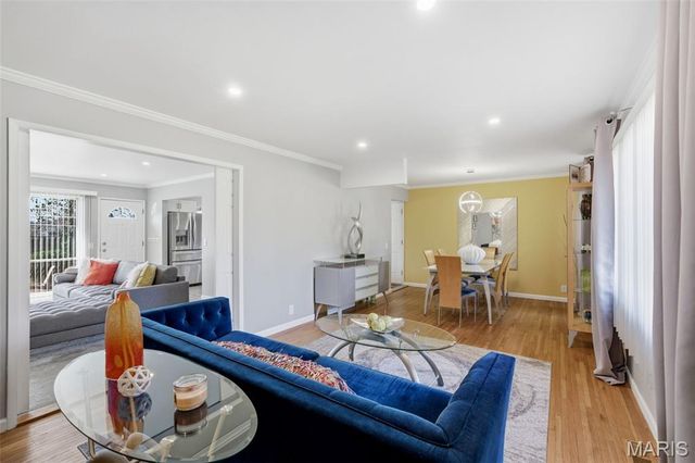 3630 Estates Drive, Florissant, MO 63033