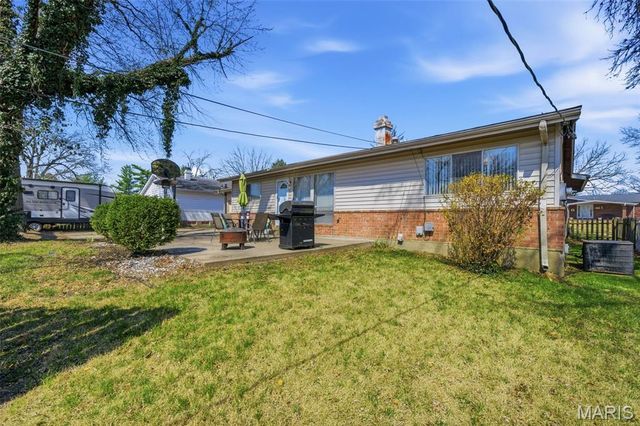 3630 Estates Drive, Florissant, MO 63033