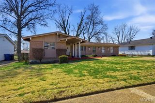 3630 Estates Drive, Florissant, MO 63033