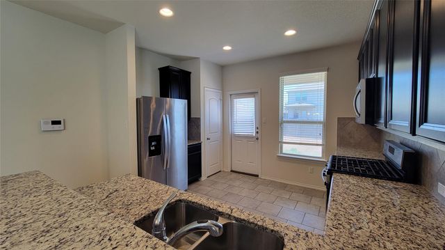 2601 Chandler Creek BLVD 14, Round Rock, TX 78665