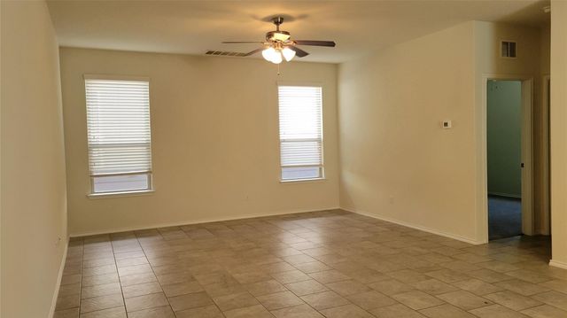 2601 Chandler Creek BLVD 14, Round Rock, TX 78665