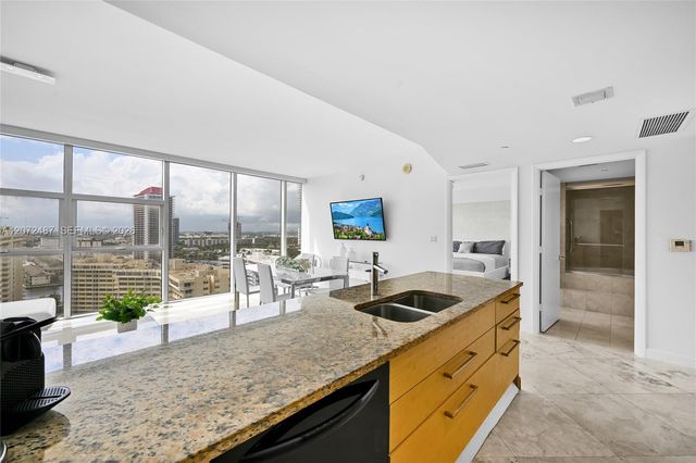 1830 S Ocean Drive 1907, Hallandale Beach, FL 33009