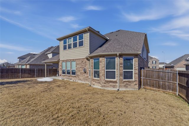 1001 Sweeping Butte Drive, Fort Worth, TX 76052