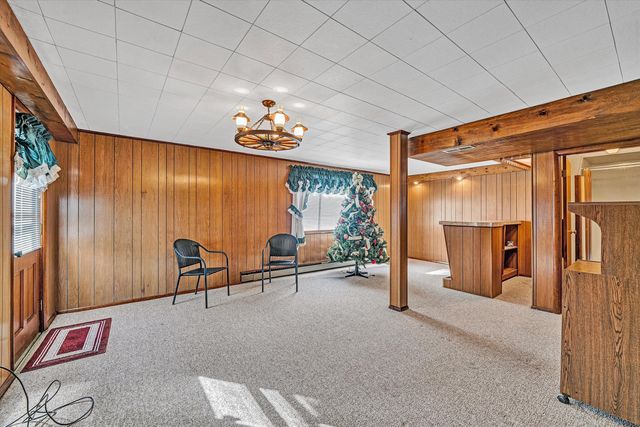 1524 Liggates RD, Lynchburg, VA 24502