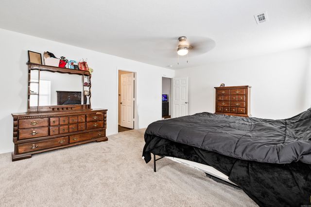 4033 Kings River Trl, Bauxite, AR 72011