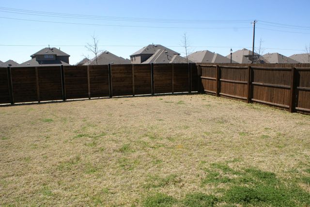 11132 Ranchera Drive, Aubrey, TX 76227
