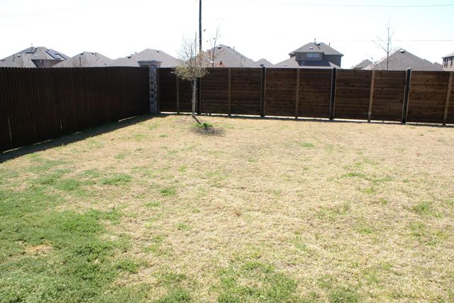 11132 Ranchera Drive, Aubrey, TX 76227