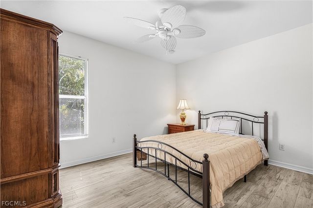 3852 Stabile RD, St James City, FL 33956