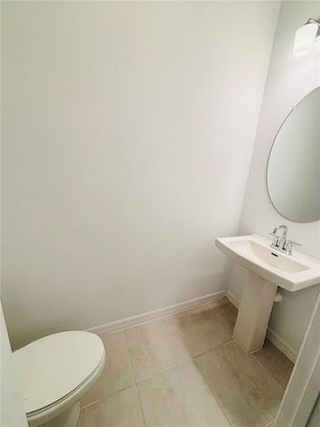 2512 PARAVANE WAY, Wesley Chapel, FL 33543