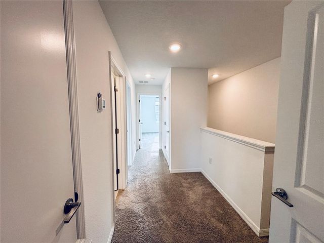 2512 PARAVANE WAY, Wesley Chapel, FL 33543